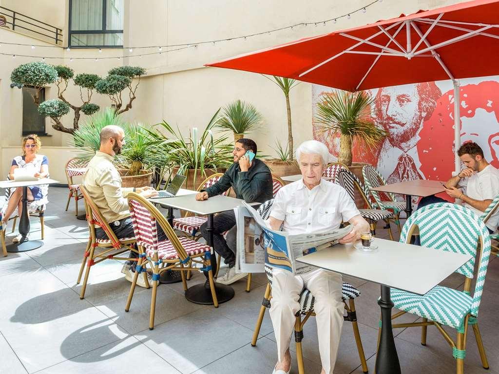 Ibis Styles Centre Comedie Hotel 3*